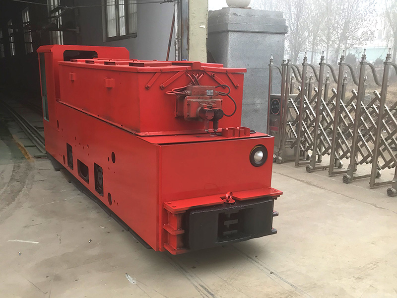 礦用電機(jī)車(chē)的操作