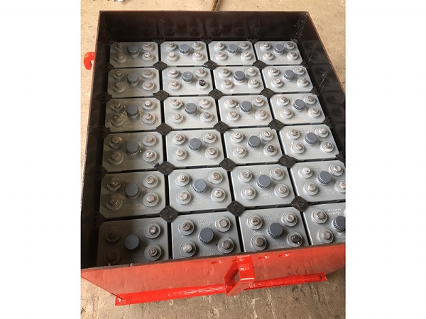 電機(jī)車配件