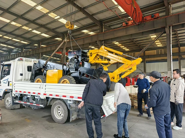 礦用挖掘式裝載機(jī)（扒渣機(jī)）